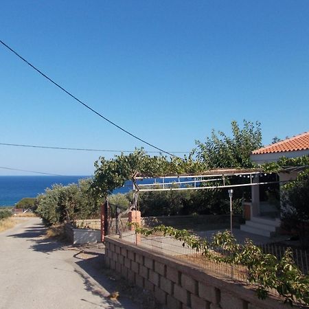 Tranquility House Villa Livadia  Екстериор снимка